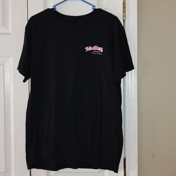 Mad Dogs  British Pub  Riverwalk  San Antonio  tshirt Sz M - Picture 1 of 4